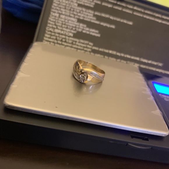 14 k real solid gold ring - Picture 2 of 8